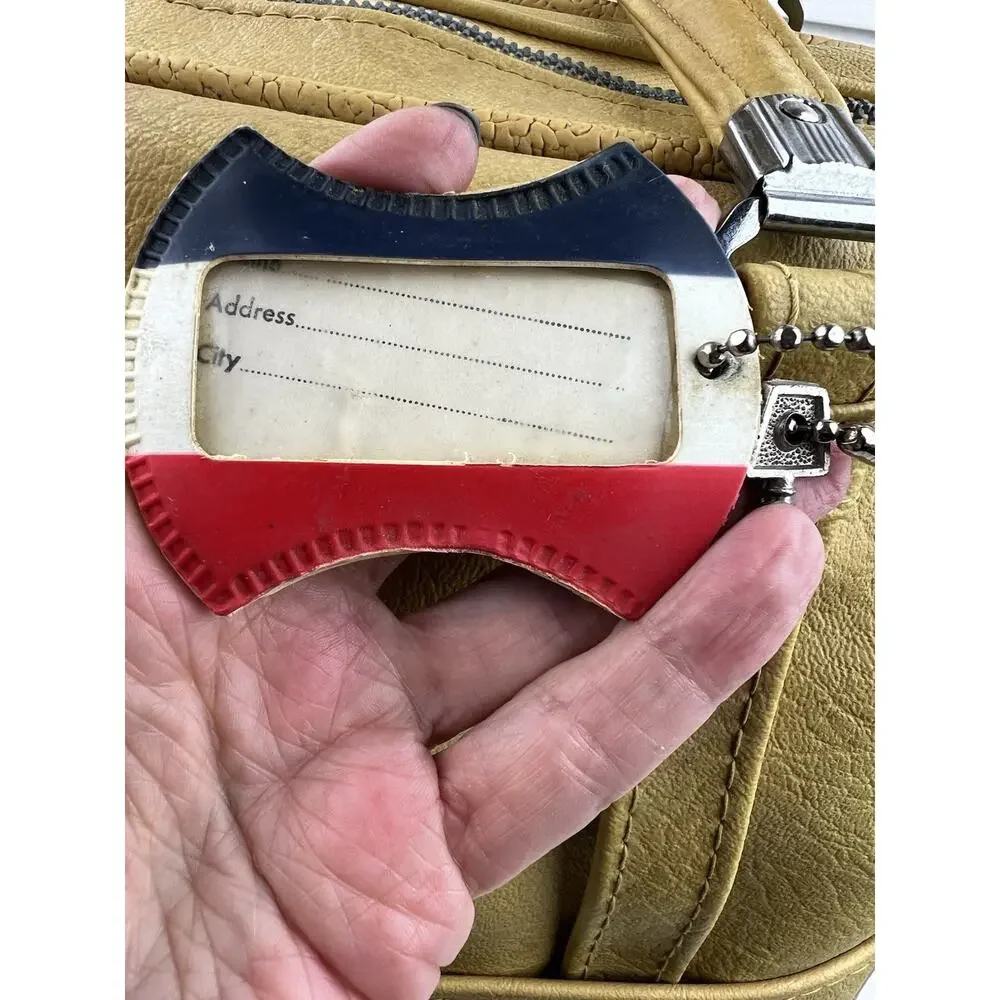 American Tourister true mid